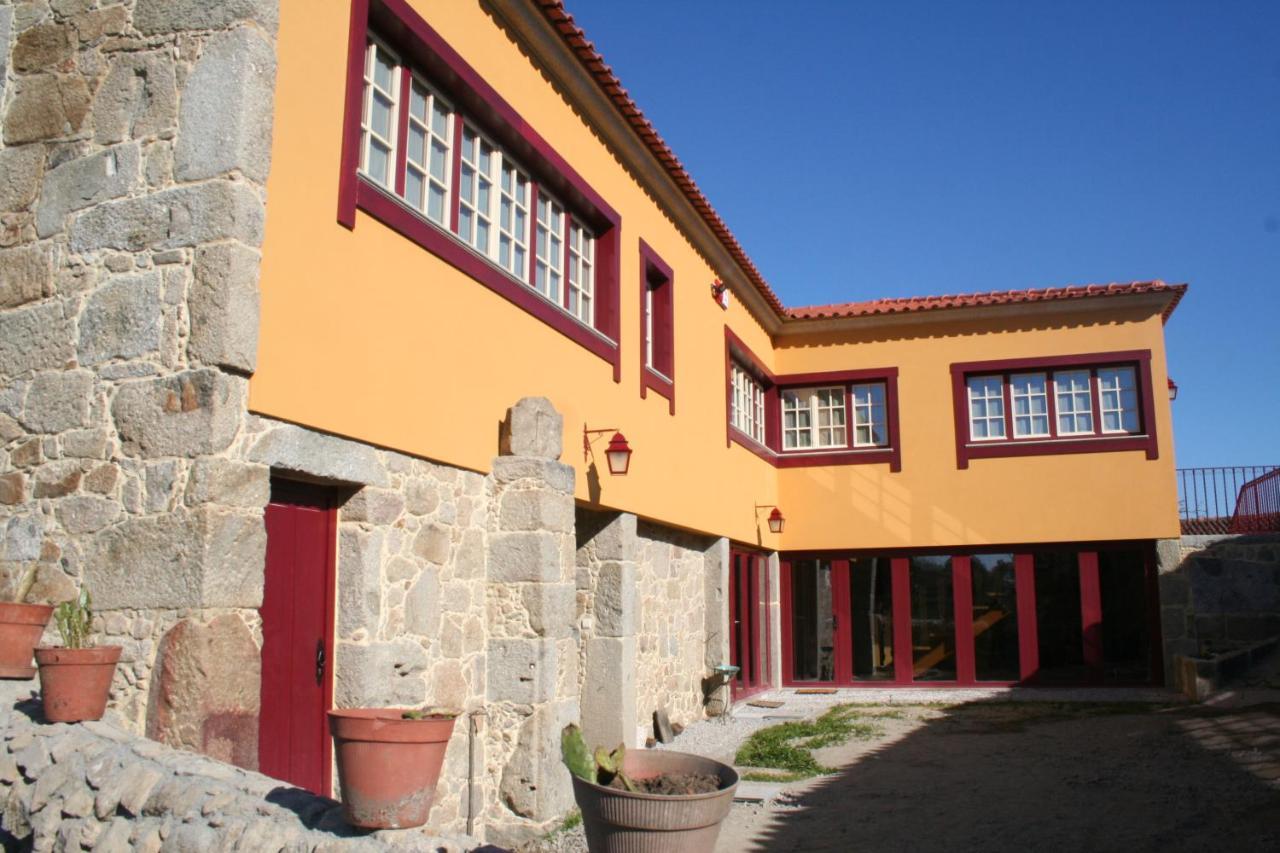 Gasthaus Casa Do Ribeiro Lago  Exterior foto